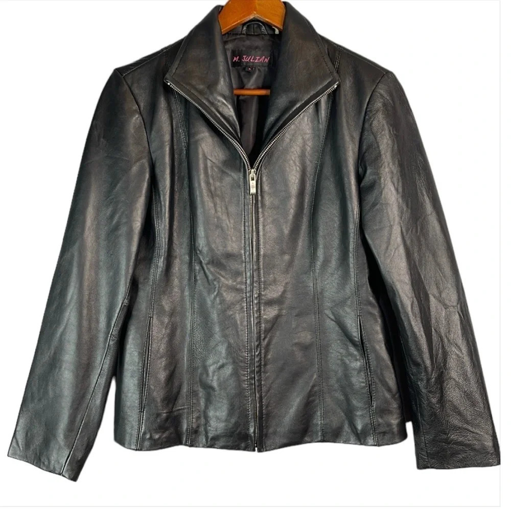 VINTAGE M. Julian Black Leather Jacket Pockets Lined Zipper Tailored Fit Small
